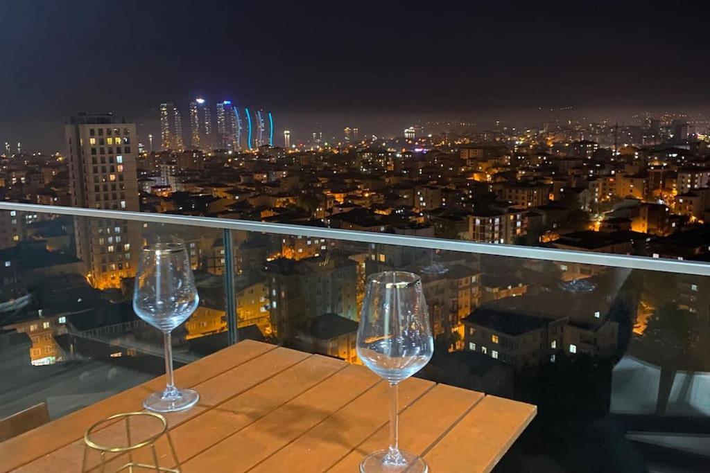 Deniz Manzarali Yuksek Kat Lux Aylikta Indirim Appartement